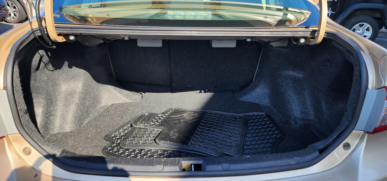 2012 Toyota Corolla CE Photo