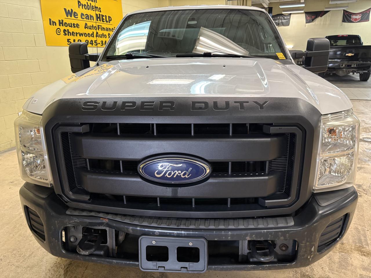 2015 Ford SUPER DUTY F-250 SRW XLT Photo