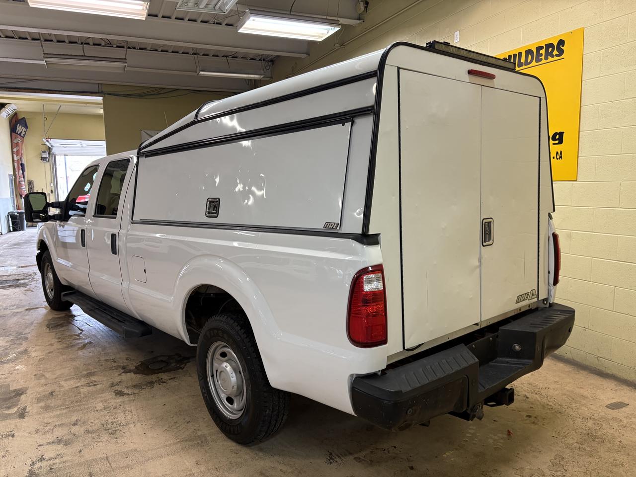 2015 Ford SUPER DUTY F-250 SRW XLT Photo