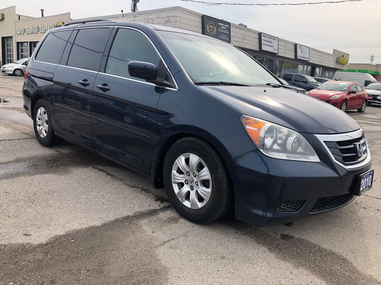 2010 Honda Odyssey SE, COMES CERTIFIED WITH 3 YR WARRANTY INCLUDED Photo