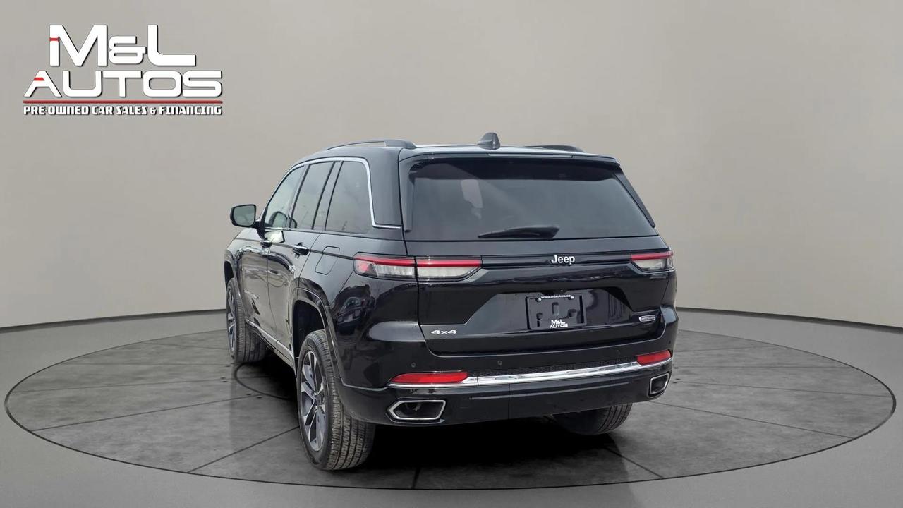 2023 Jeep Grand Cherokee OVERLAND 4X4 Photo