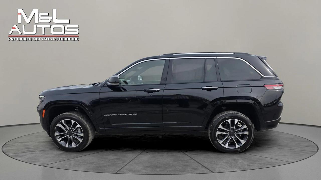 2023 Jeep Grand Cherokee OVERLAND 4X4 Photo