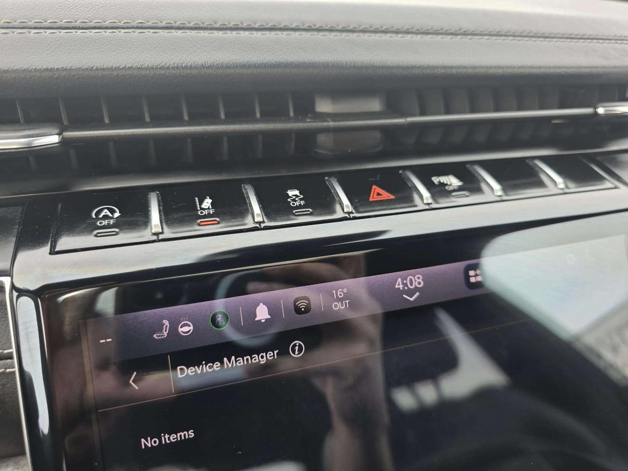 2023 Jeep Grand Cherokee OVERLAND 4X4 Photo