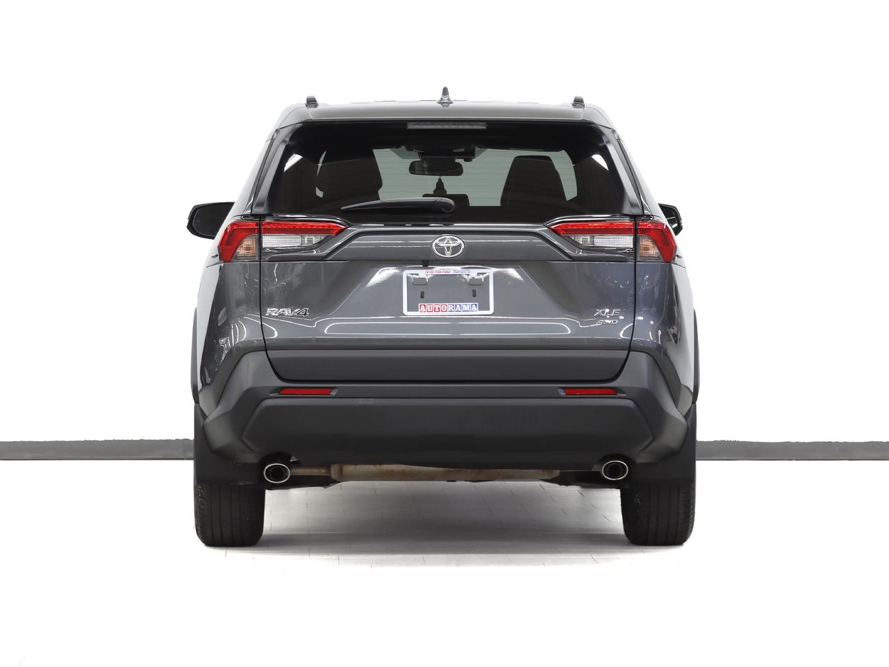 2022 Toyota RAV4 XLE AWD | Sunroof | Heated Seats | BSM | CarPlay