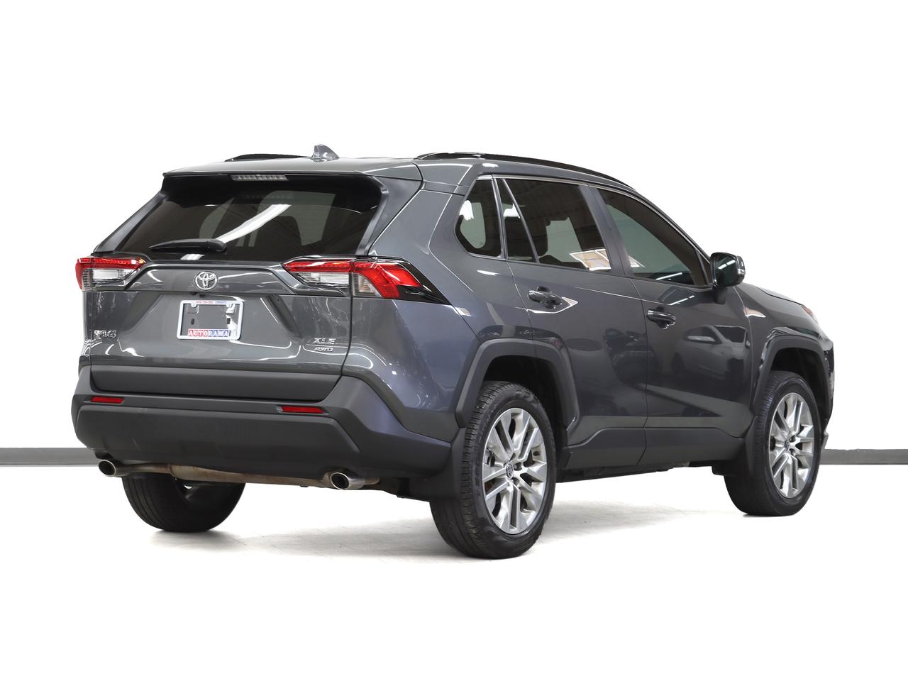 2022 Toyota RAV4 XLE AWD | Sunroof | Heated Seats | BSM | CarPlay Photo
