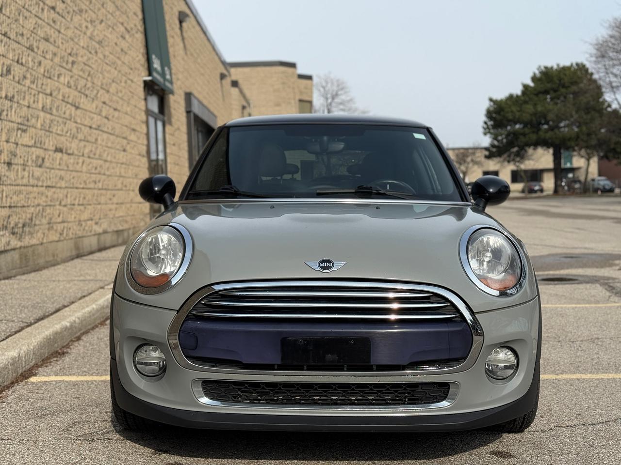 2015 MINI Cooper 3-Door Hatchback Photo