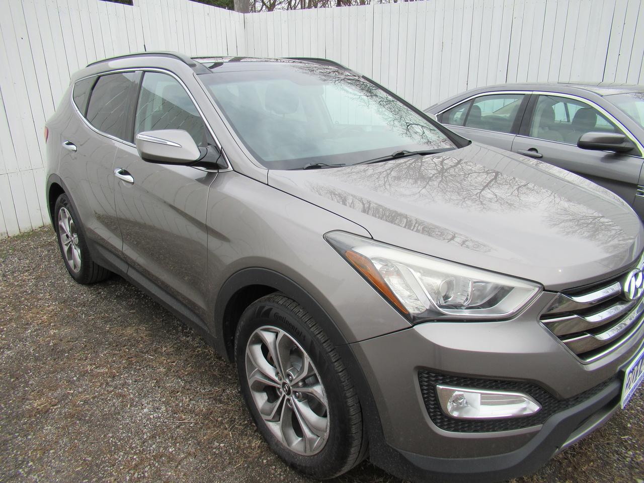 2014 Hyundai Santa Fe Sport AWD 4dr 2.0T SE Photo