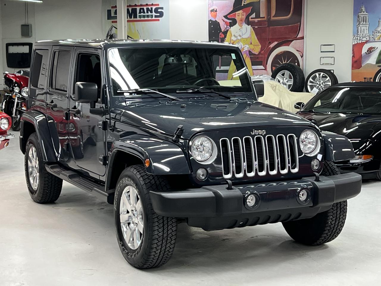 2017 Jeep Wrangler 4WD 4DR SAHARA
