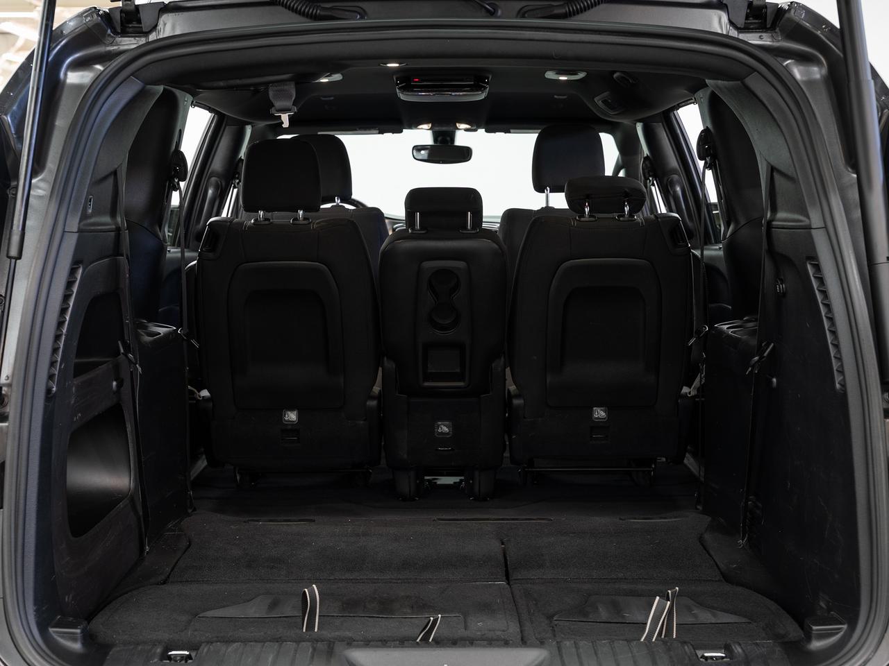2020 Chrysler Pacifica TOURING | S-Pkg | Stow'nGo | Power Doors | CarPlay