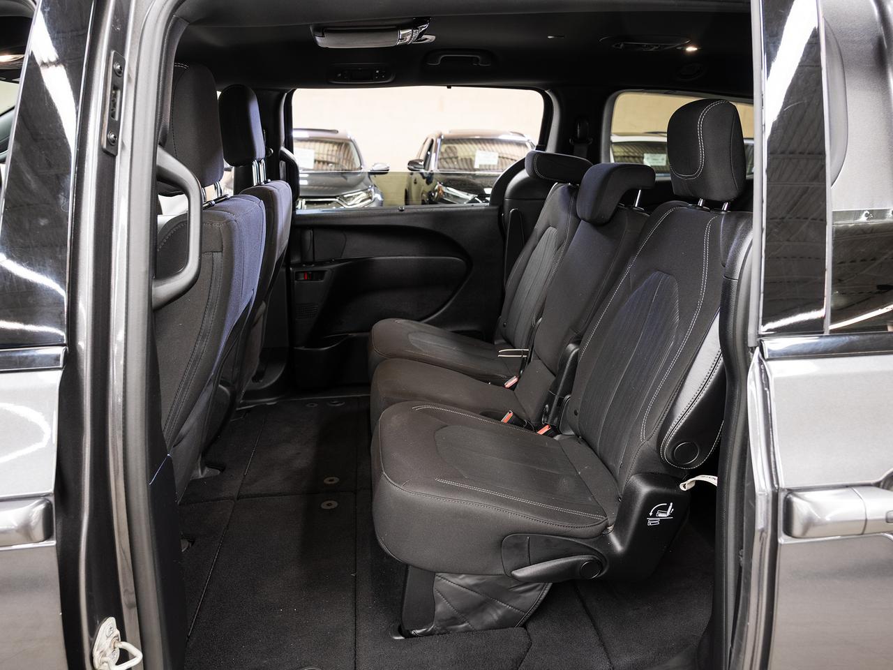 2020 Chrysler Pacifica TOURING | S-Pkg | Stow'nGo | Power Doors | CarPlay