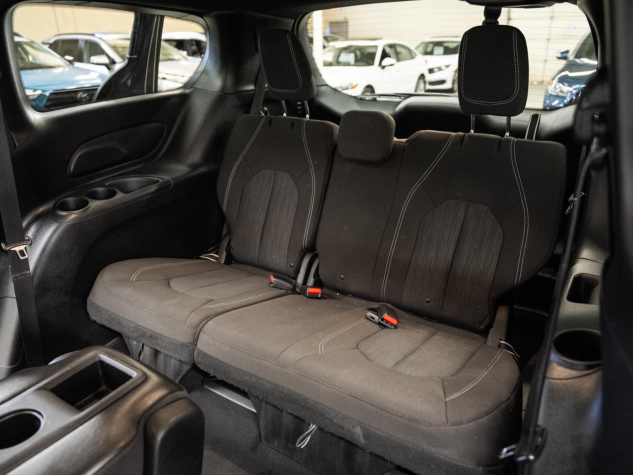 2020 Chrysler Pacifica TOURING | S-Pkg | Stow'nGo | Power Doors | CarPlay