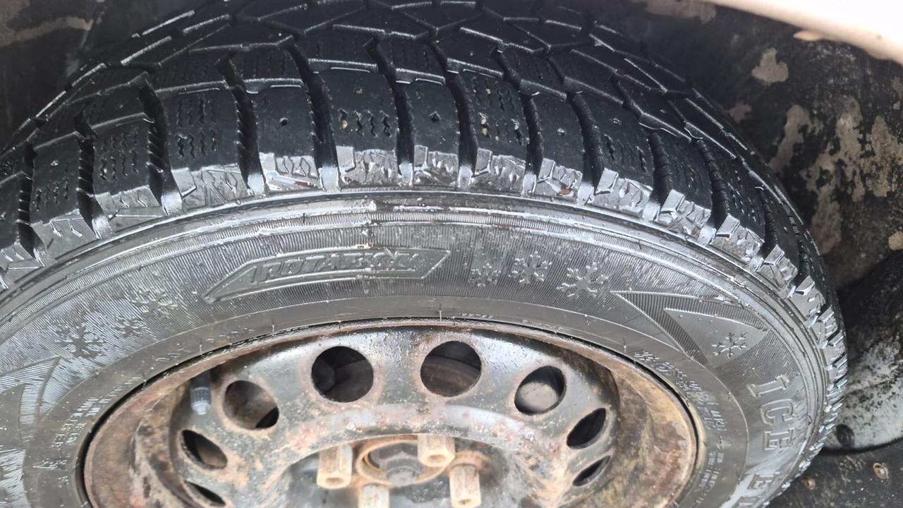 1998 Ford Escort SE, RUNS AND DRIVES WELL, AS IS Photo