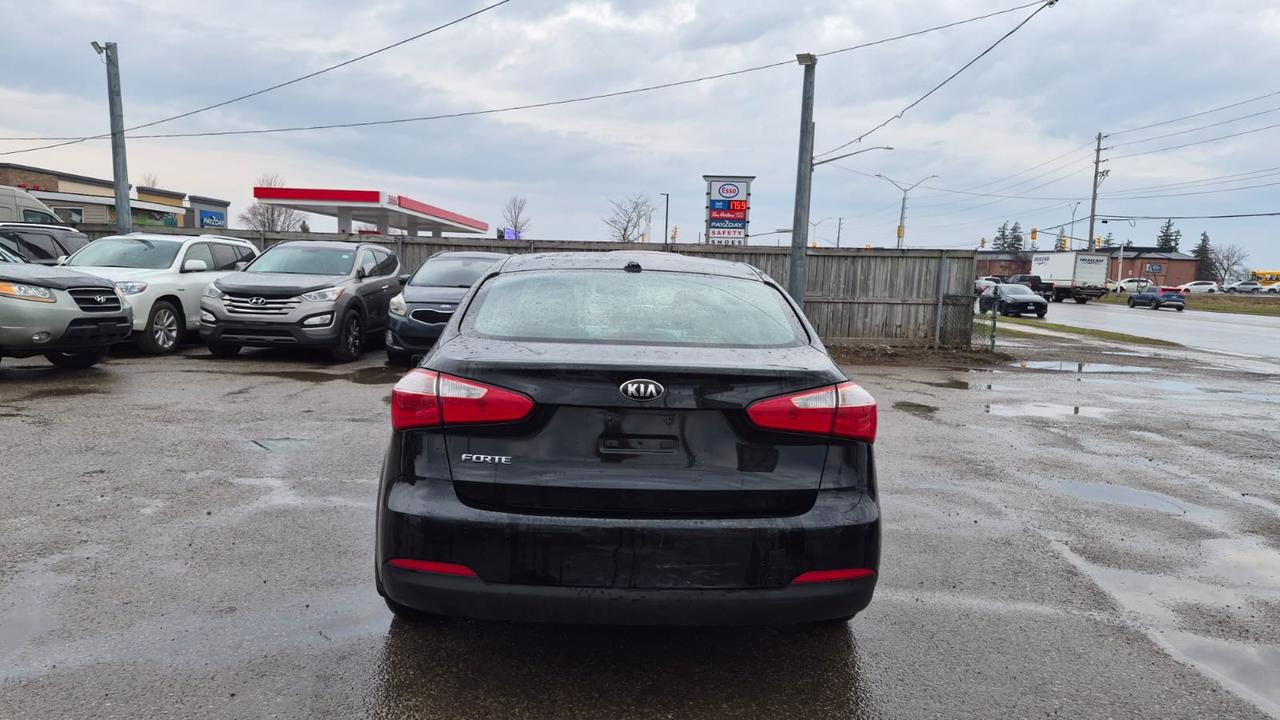 2015 Kia Forte LX, AUTO, 4 CYL, ONLY 146KMS, CERTIFIED Photo3