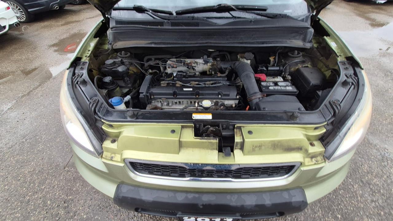 2011 Kia Soul 2U, ALLOYS, 4 CYL, GREAT ON FUEL, CERTIFIED Photo