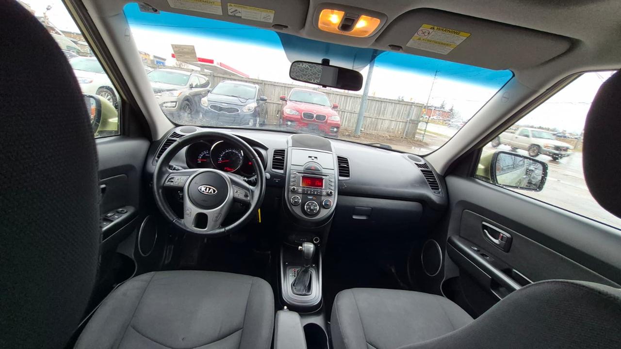 2011 Kia Soul 2U, ALLOYS, 4 CYL, GREAT ON FUEL, CERTIFIED Photo