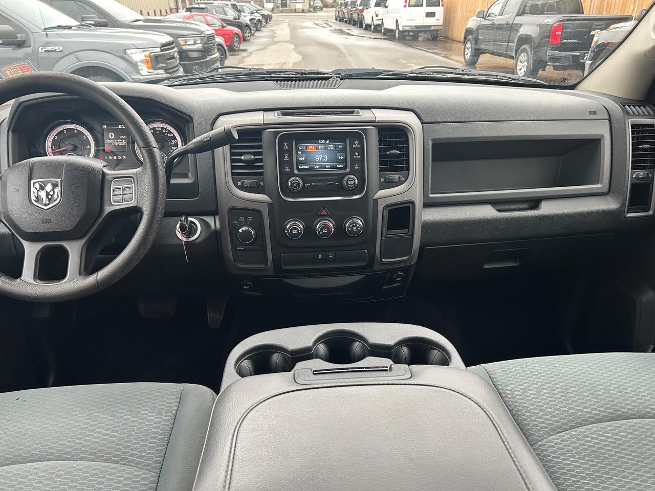2015 RAM 1500 ST Photo