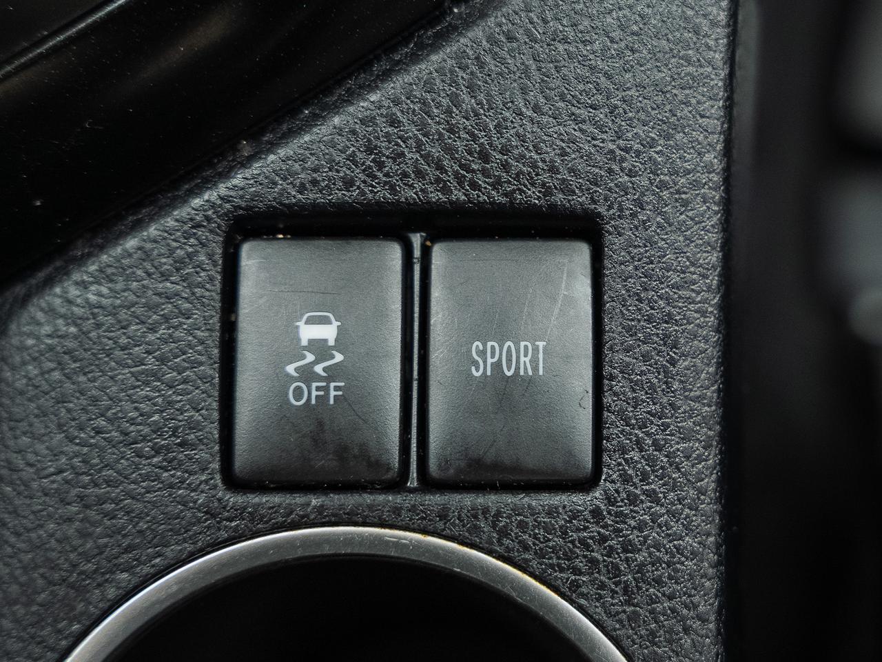 2019 Toyota Corolla SE | Sunroof | Leather | BSM | ACC | CarPlay