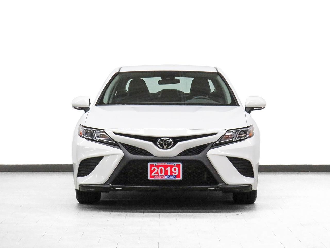 2019 Toyota Camry SE | Sunroof | Leather | BSM | ACC | CarPlay