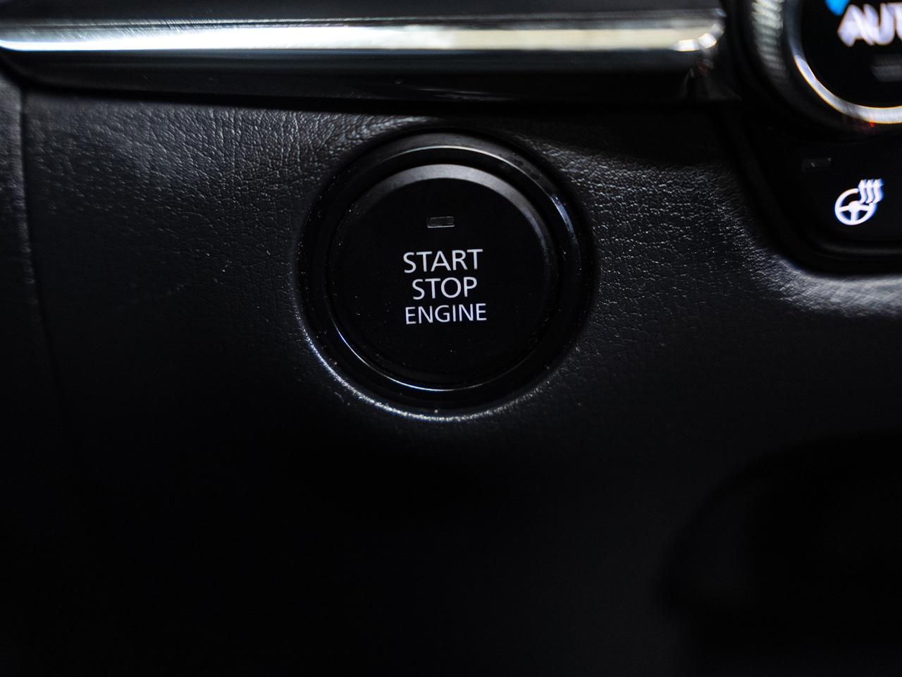 2022 Mazda CX-30 GS AWD | Sunroof | Leather | BSM | ACC | CarPlay