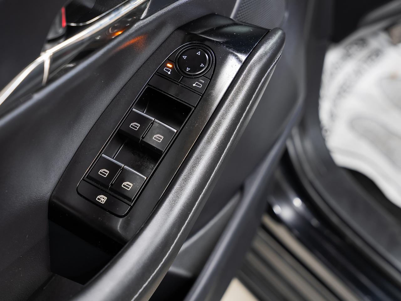 2022 Mazda CX-30 GS AWD | Sunroof | Leather | BSM | ACC | CarPlay