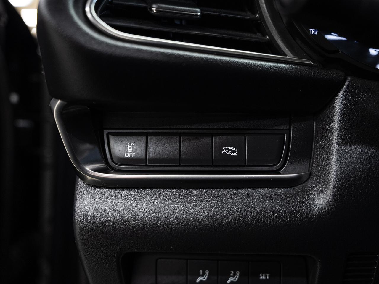 2022 Mazda CX-30 GS AWD | Sunroof | Leather | BSM | ACC | CarPlay