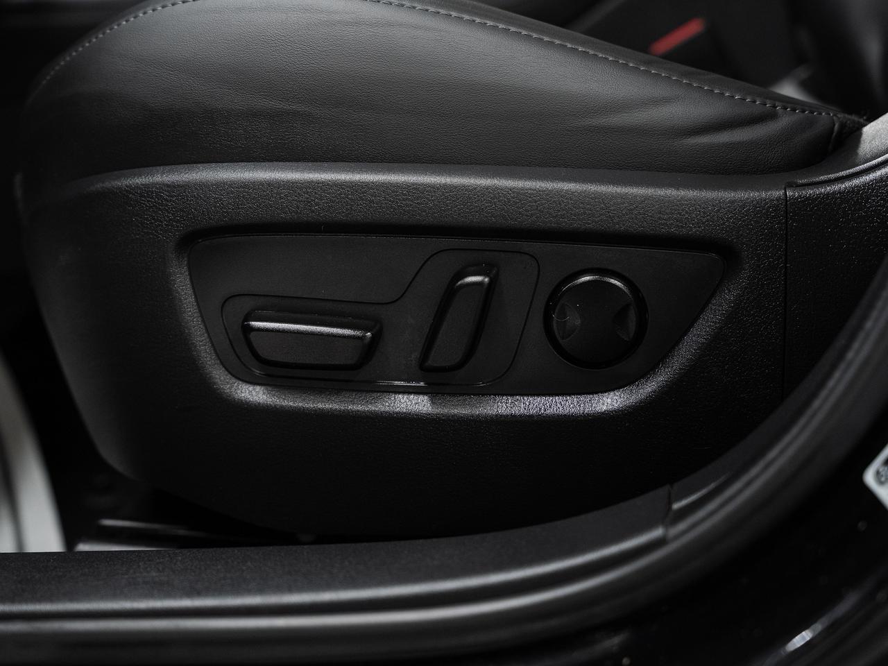 2022 Mazda CX-30 GS AWD | Sunroof | Leather | BSM | ACC | CarPlay