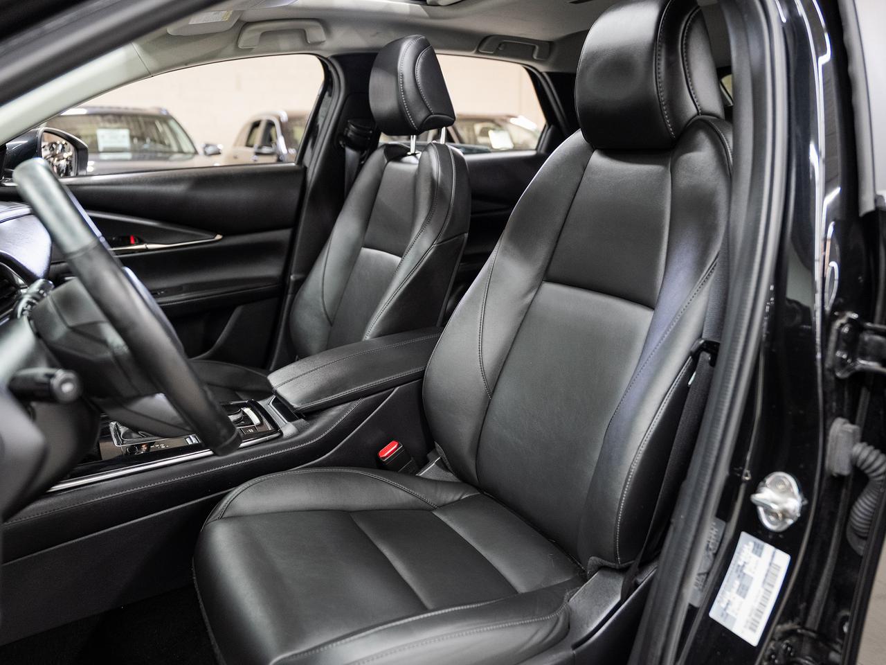 2022 Mazda CX-30 GS AWD | Sunroof | Leather | BSM | ACC | CarPlay