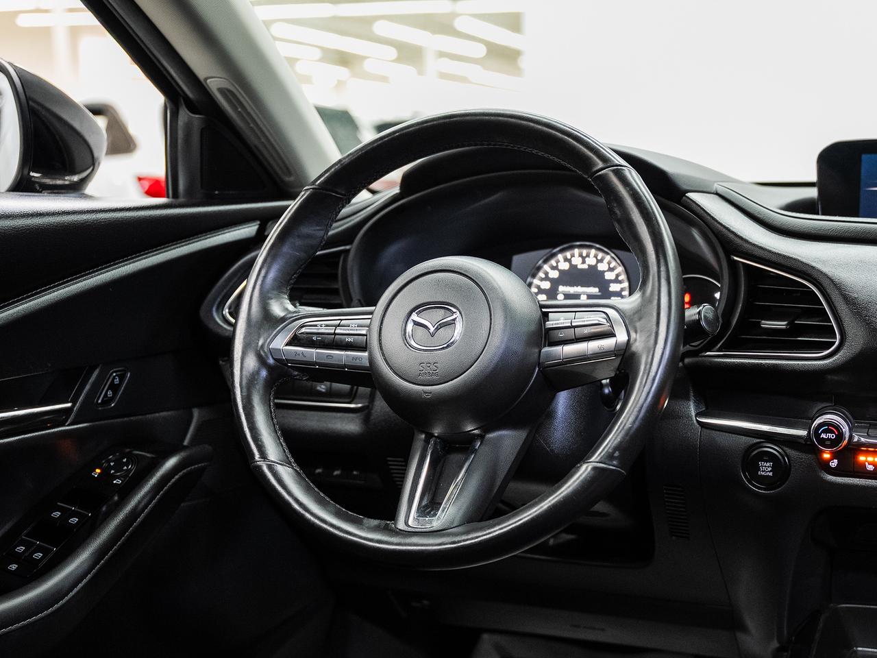 2022 Mazda CX-30 GS AWD | Sunroof | Leather | BSM | ACC | CarPlay