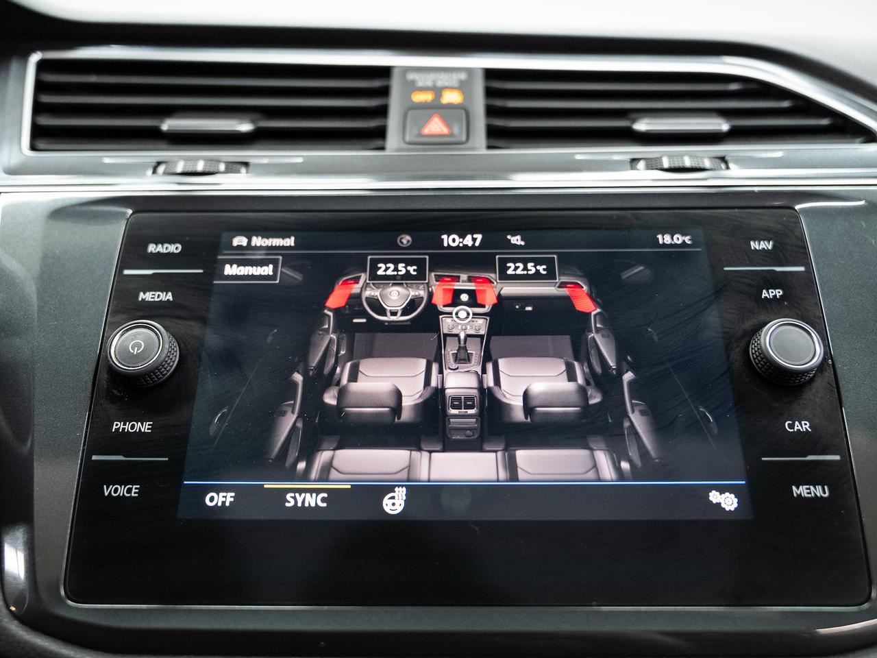 2020 Volkswagen Tiguan HIGHLINE R-LINE AWD | Nav | Pano roof | CarPlay