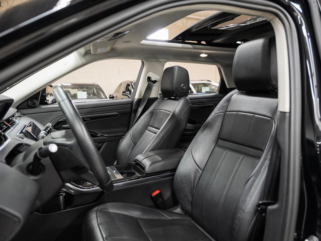 2023 Land Rover Range Rover Evoque P250 S AWD | Nav | Leather | Panoroof | CarPlay