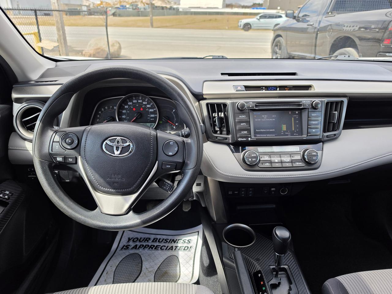 2015 Toyota RAV4 AWD 4dr XLE Photo