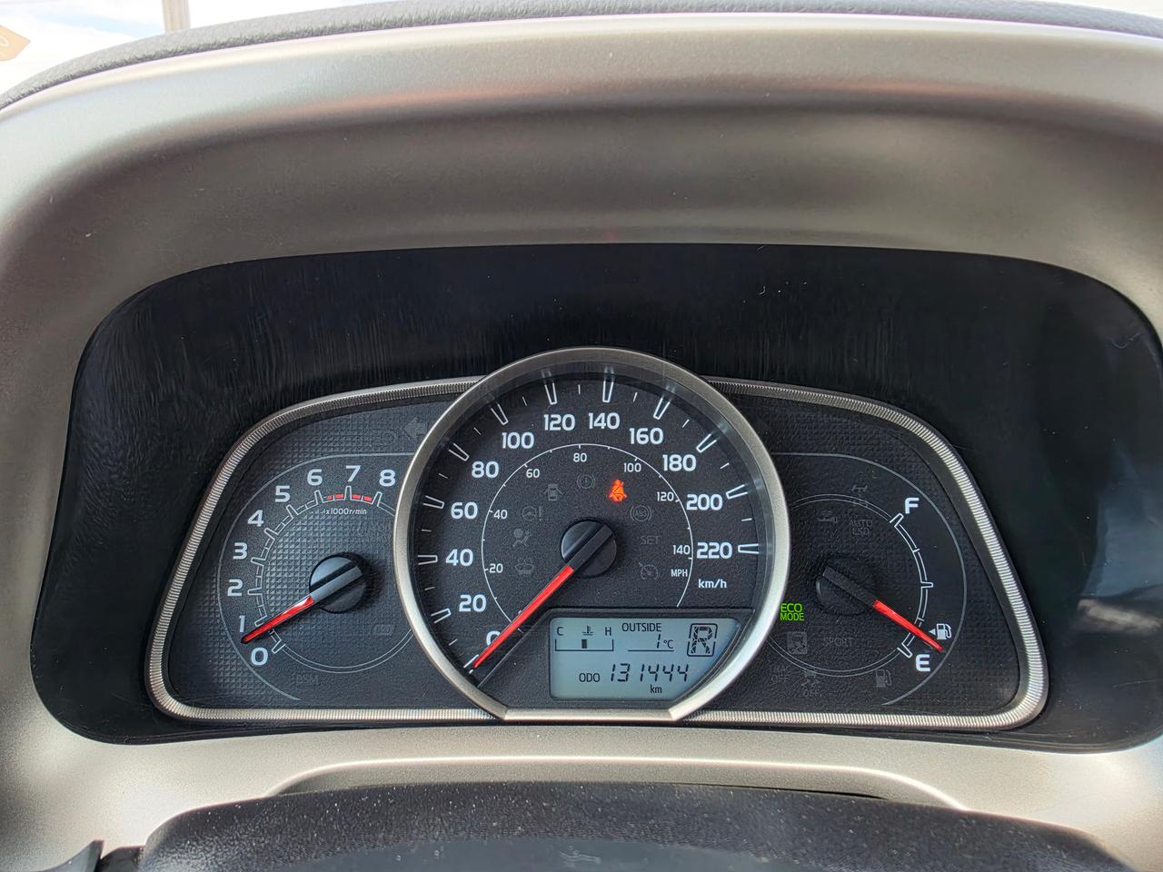 2015 Toyota RAV4 AWD 4dr XLE Photo