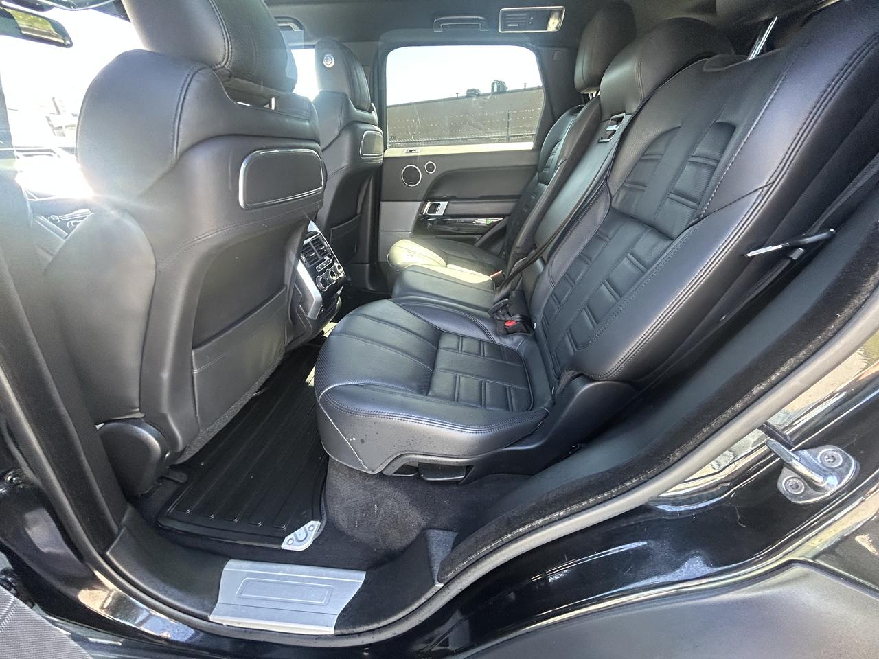 2016 Land Rover Range Rover Sport 4WD 4dr V8 Supercharged - Photo #10