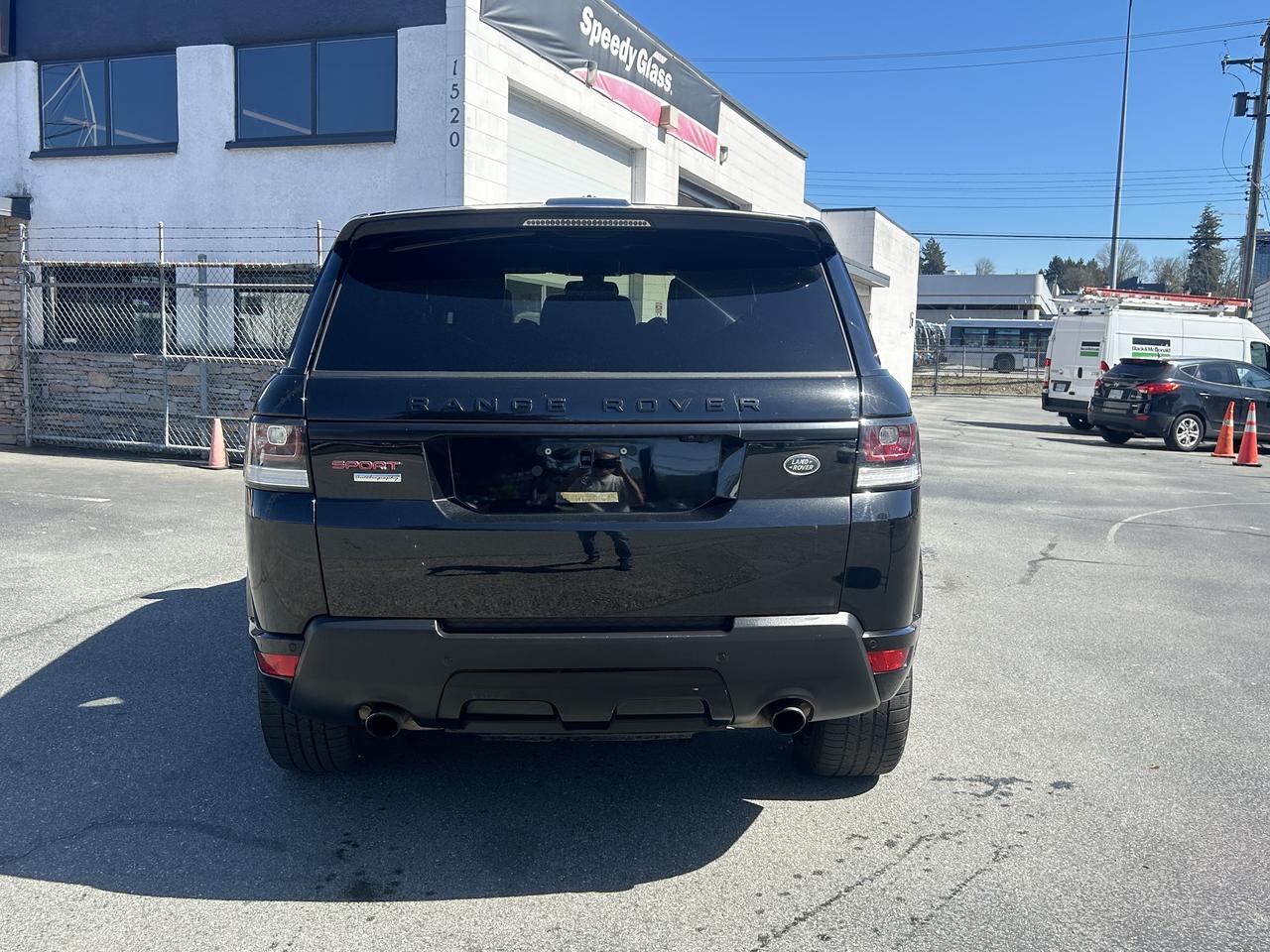 2016 Land Rover Range Rover Sport 4WD 4dr V8 Supercharged Photo