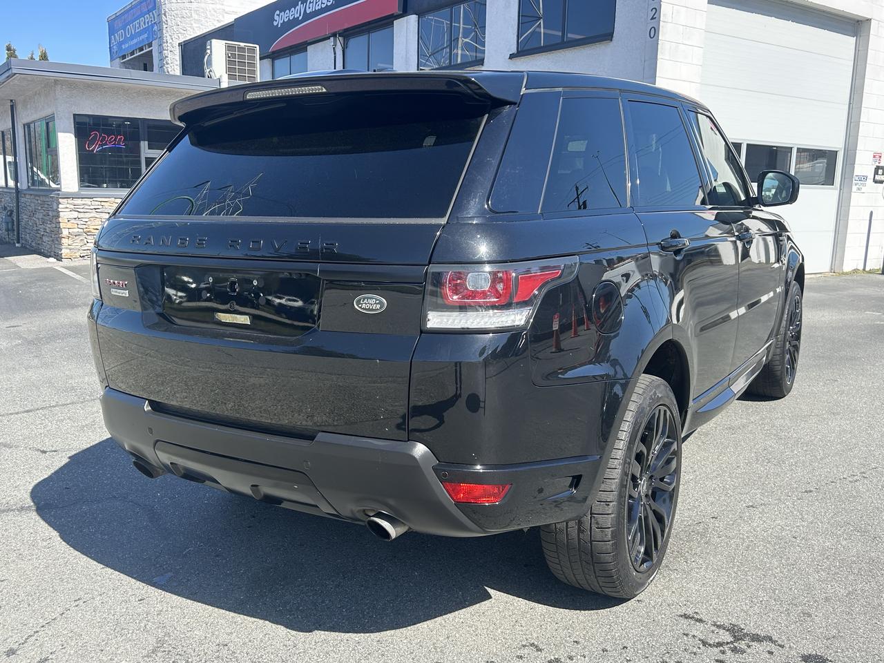 2016 Land Rover Range Rover Sport 4WD 4dr V8 Supercharged - Photo #6