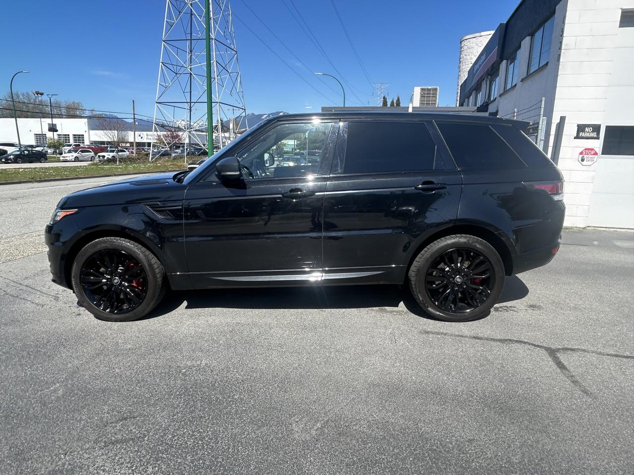 2016 Land Rover Range Rover Sport 4WD 4dr V8 Supercharged - Photo #2