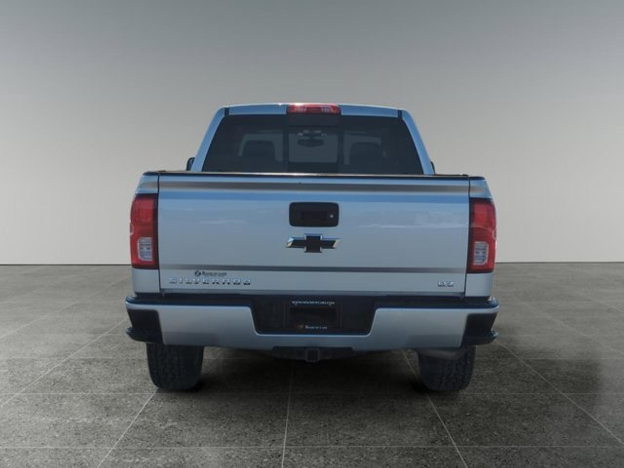 2017 Chevrolet Silverado 1500 LTZ Z71 - Photo #4