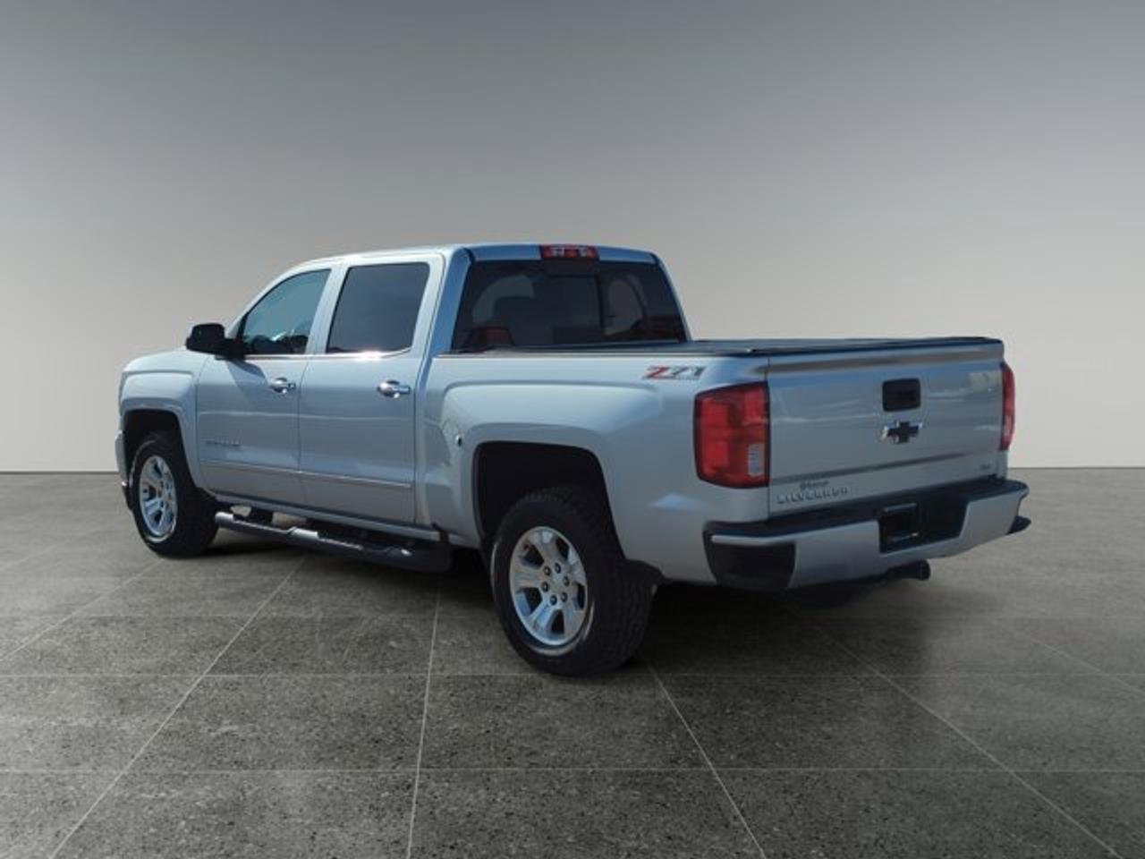 2017 Chevrolet Silverado 1500 LTZ Z71 - Photo #3