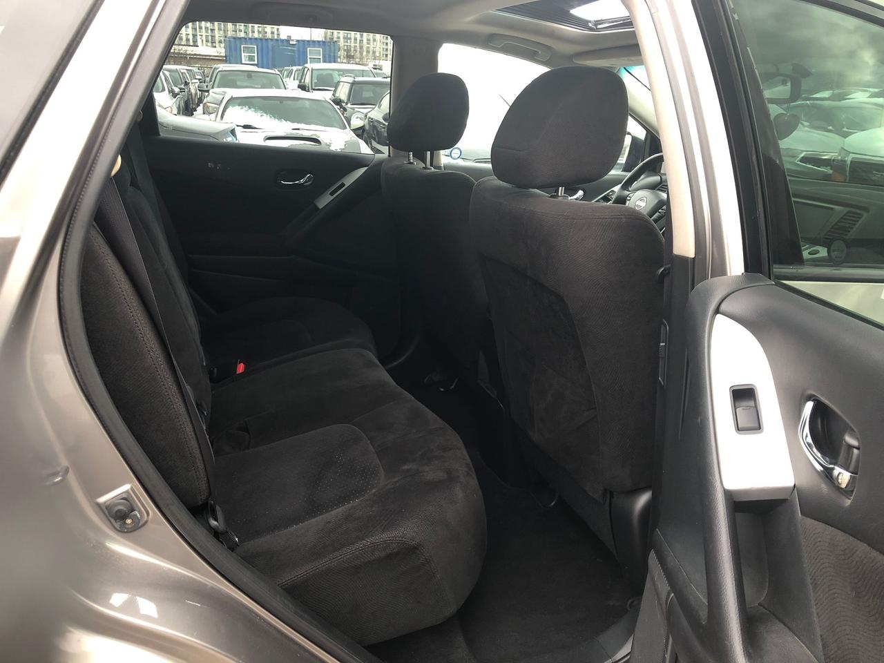 2011 Nissan Murano AWD, COMES CERTIFIED WITH 3 YR WARRANTY INCLUDED Photo