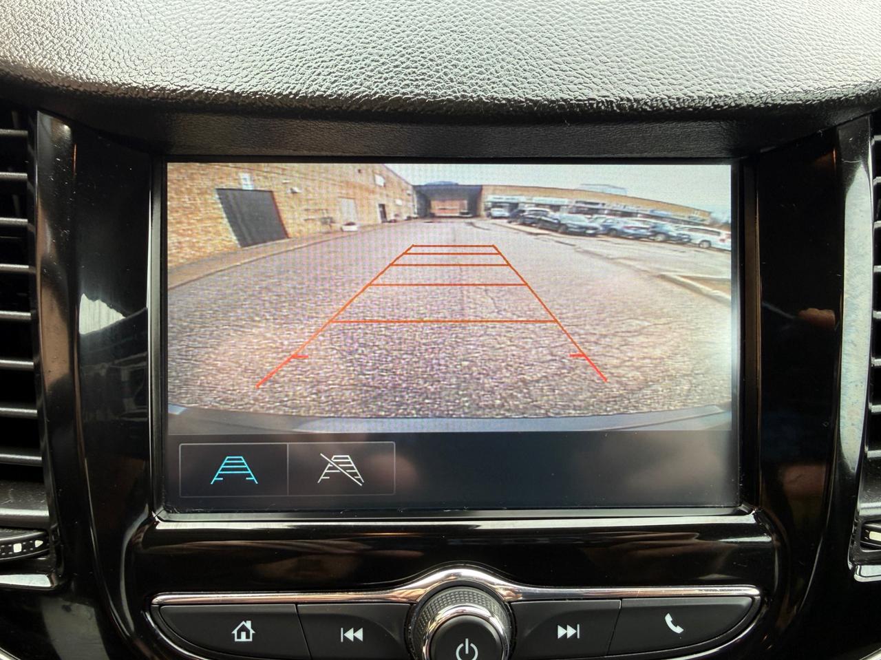 2017 Chevrolet Trax Fwd 4dr Lt Photo