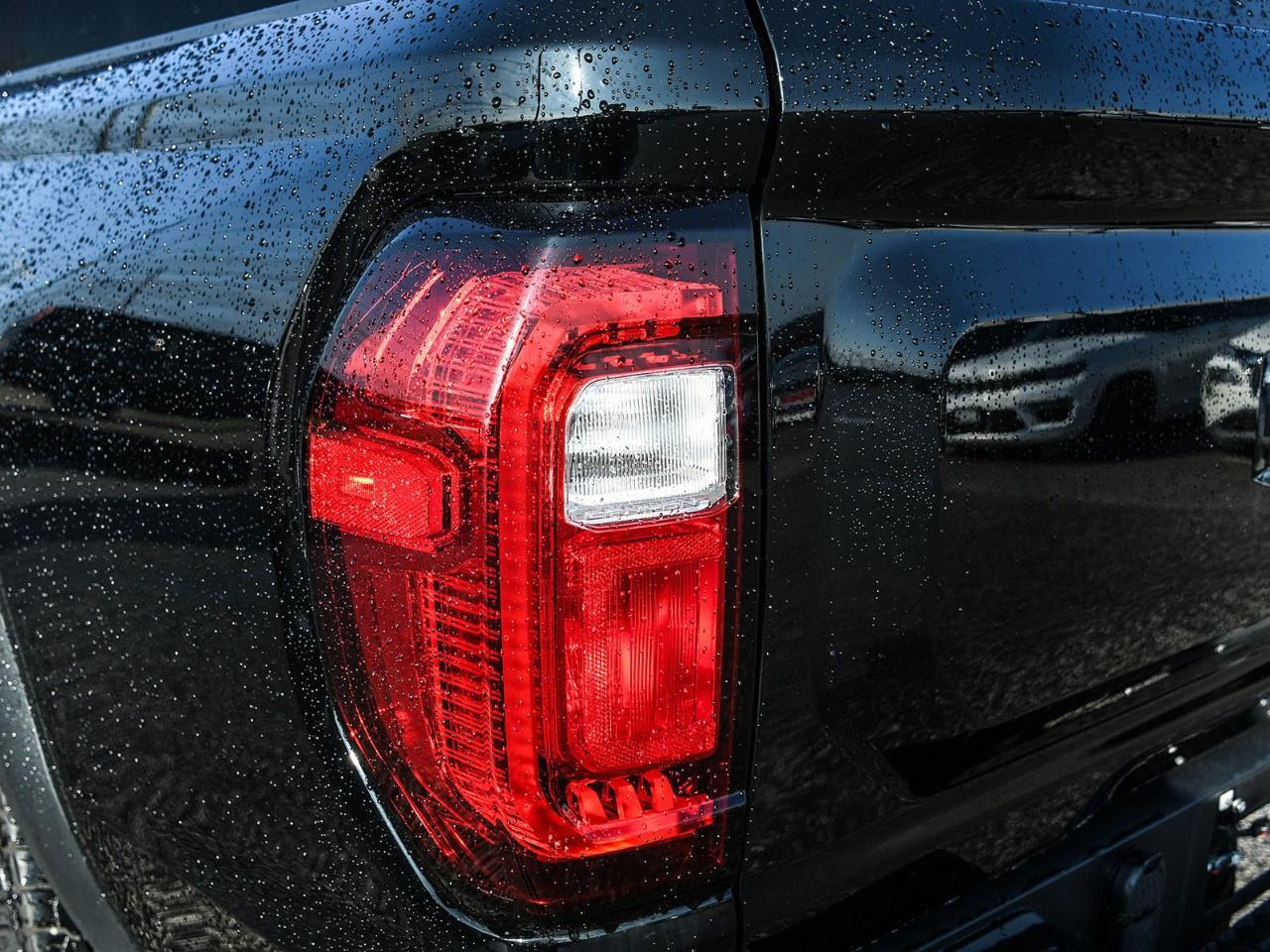 2024 GMC Canyon Crew Cab Short Box 4-Wheel Drive AT4 Photo