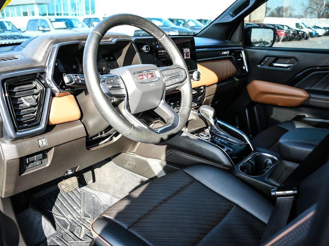 2024 GMC Canyon Crew Cab Short Box 4-Wheel Drive AT4 Photo