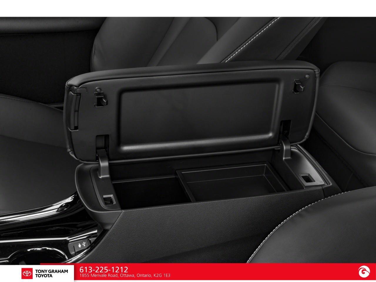 2021 Toyota Prius Prime Upgrade Photo