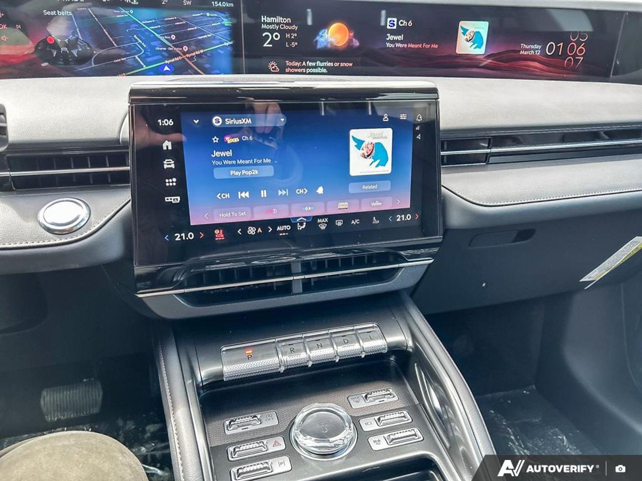 2026 Lincoln Nautilus Premiere EQUIP GROUP 102A | WHITE PLATINUM 3C | LINCOLN SOFT TOUCH BLK/GREY | 2.0L TURBOCHARGED 1-4 ENGINE | 8-SPD A/T | 18" MINI SPARE WHEEL AND TIRE | JET APPEARANCE PACKAGE | BLACK ONYX/LT SPACE GREY INT Photo