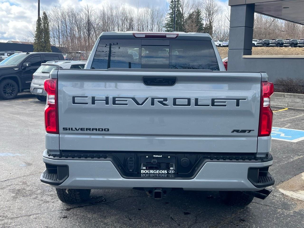 2024 Chevrolet Silverado 1500 Crew Cab Short Box 4-Wheel Drive RST Photo