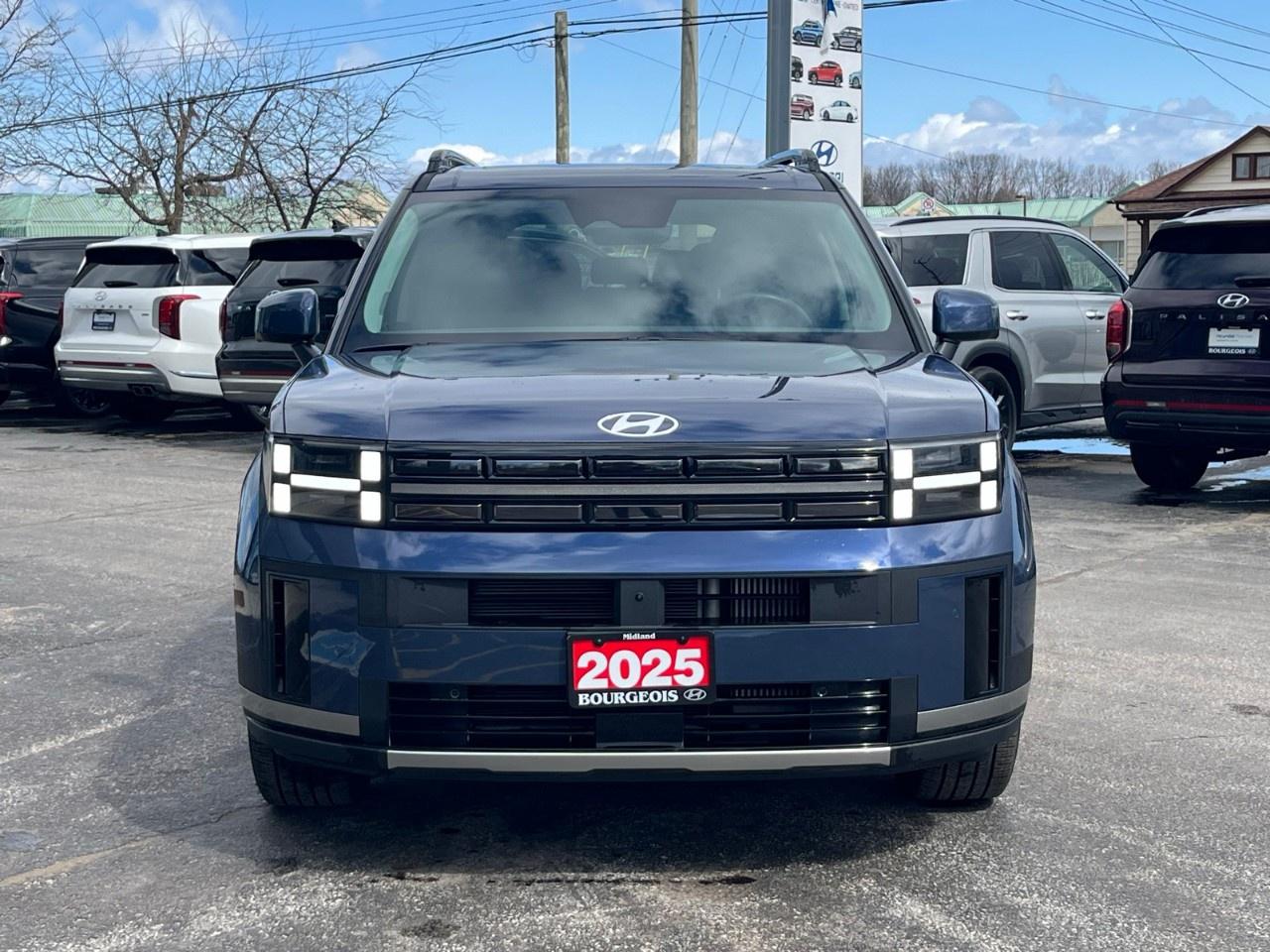 2025 Hyundai Santa Fe LUXURY AWD Photo