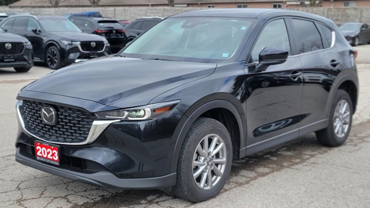 2023 Mazda CX-5 GX Photo0