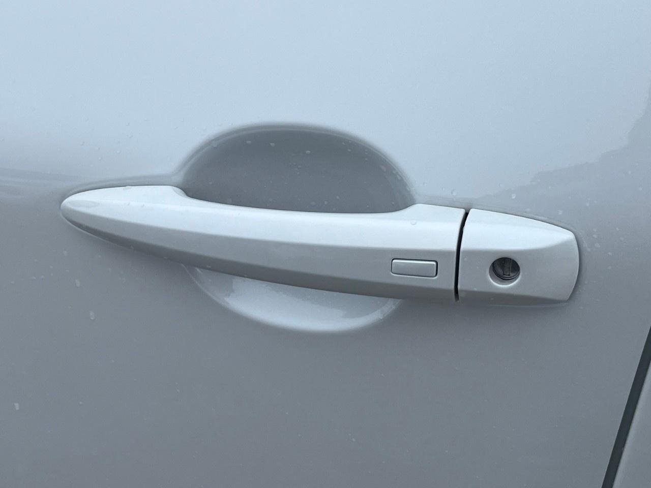 2026 Nissan Rogue AWD Platinum Photo