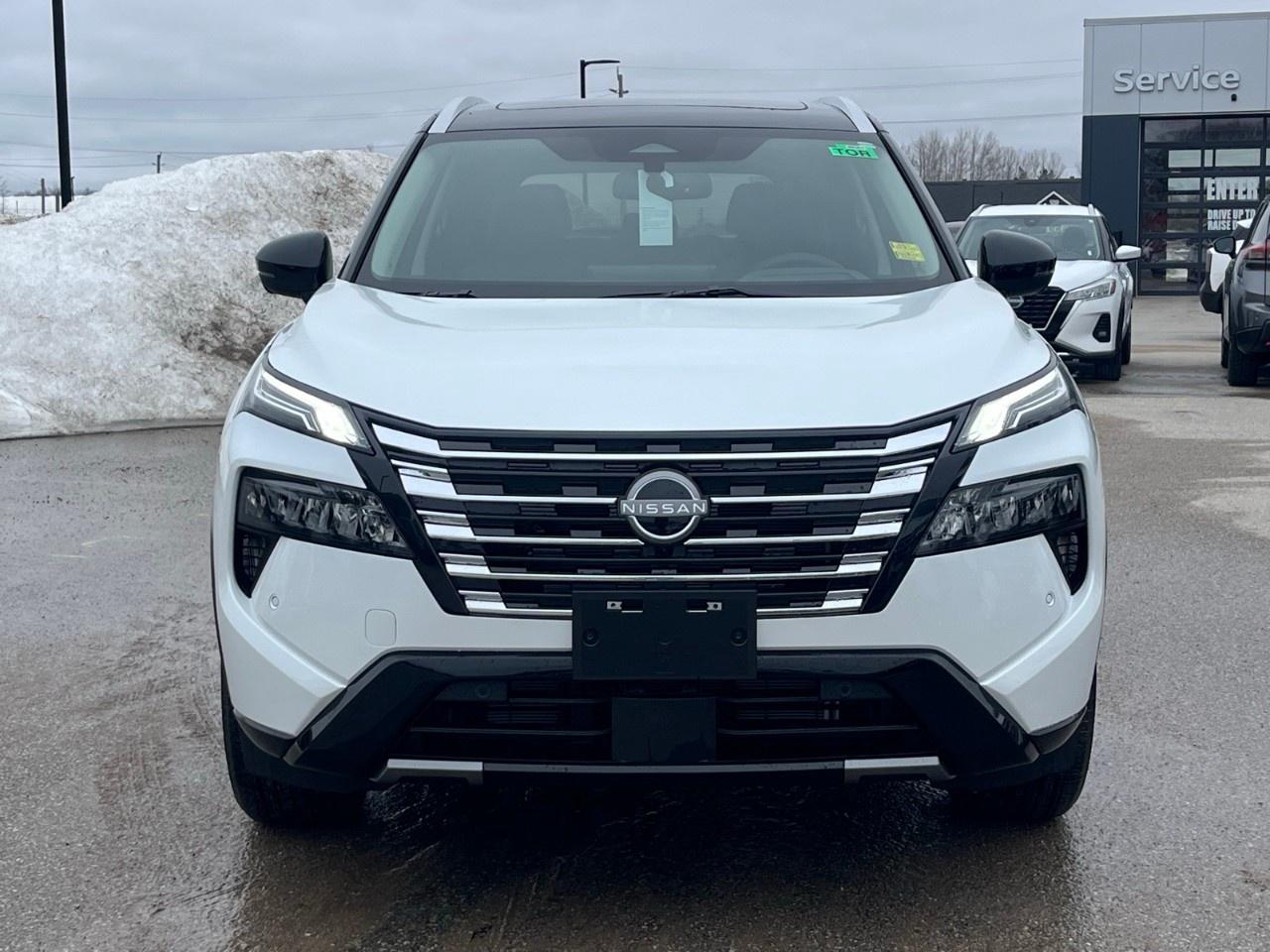 2026 Nissan Rogue AWD Platinum Photo