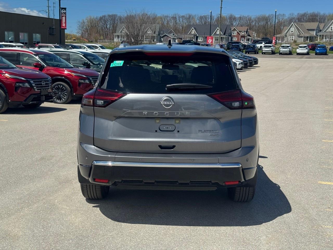 2026 Nissan Rogue AWD Platinum Photo